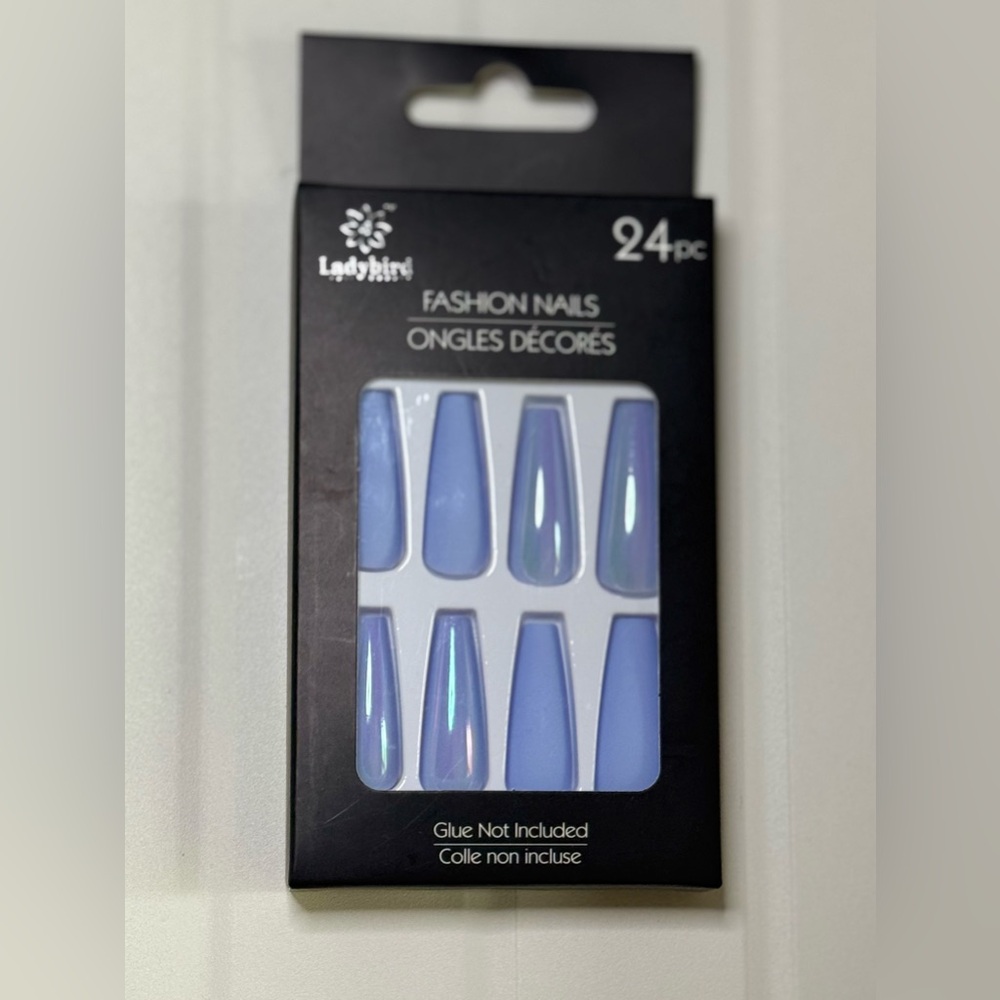 NIP Ladybird Set of 24 Nails - Blue Matte and Chrome